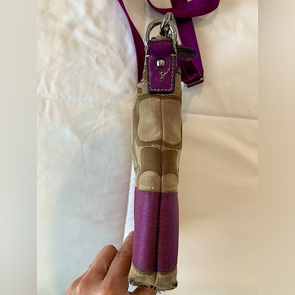 Coach Crossbody Bag - Picture 5 of 11